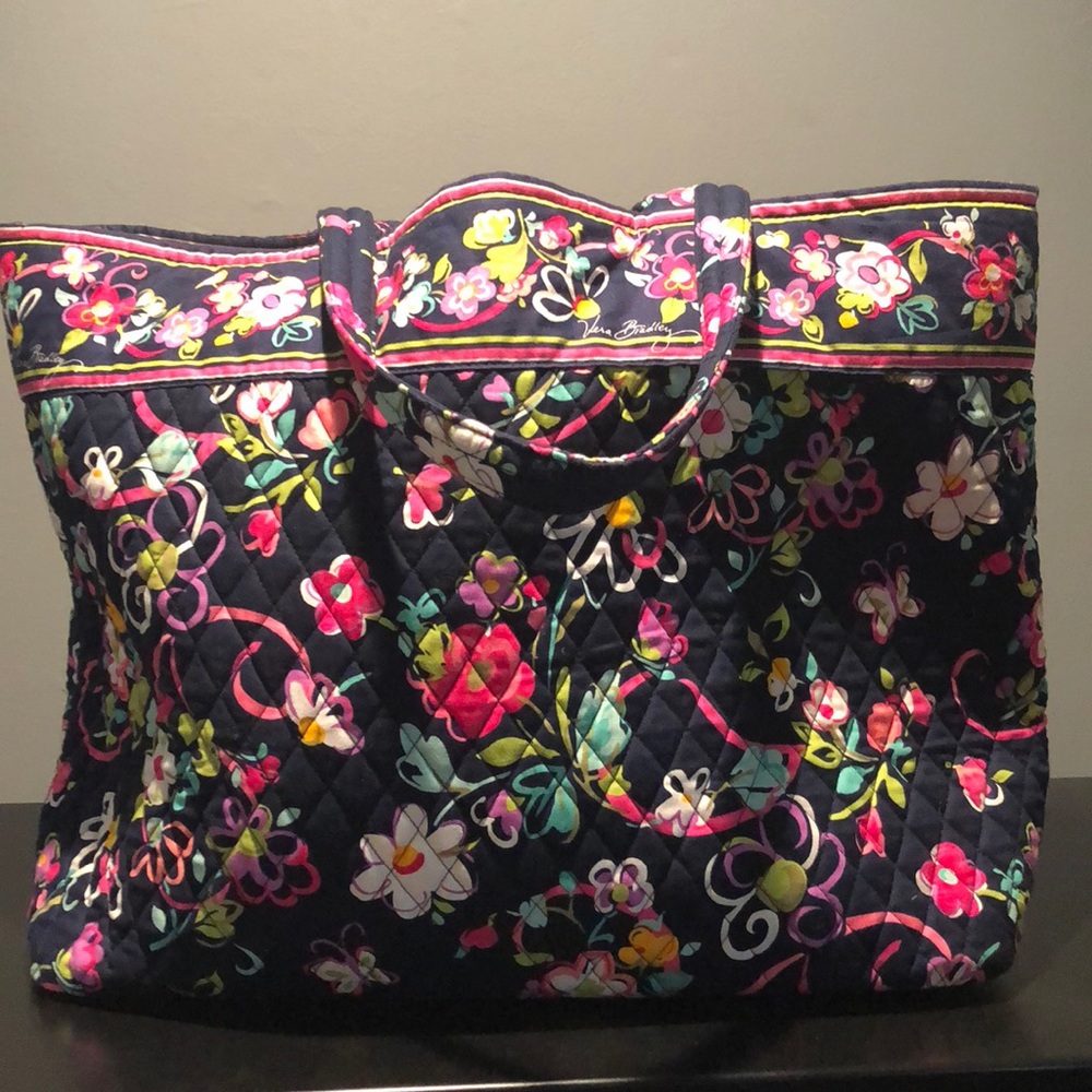 Vera Bradley Tote